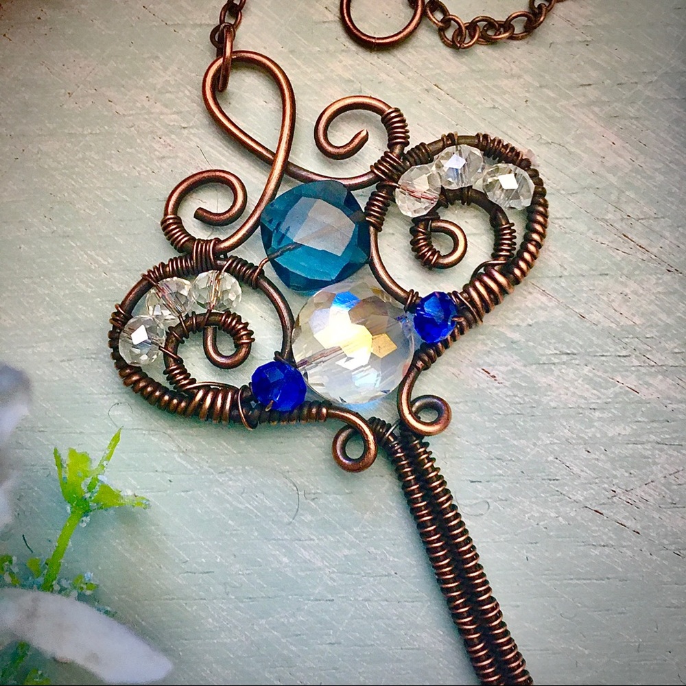 ❤️SOLD❤️Copperwrapped crystal gemstone sun catcher - Picture 7 of 8